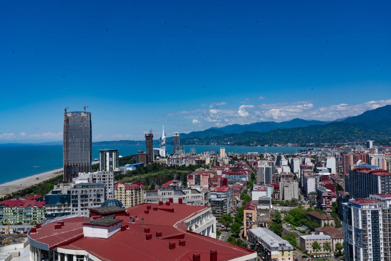 Ferienwohnung Sea Breeze In Batumi Exterior foto