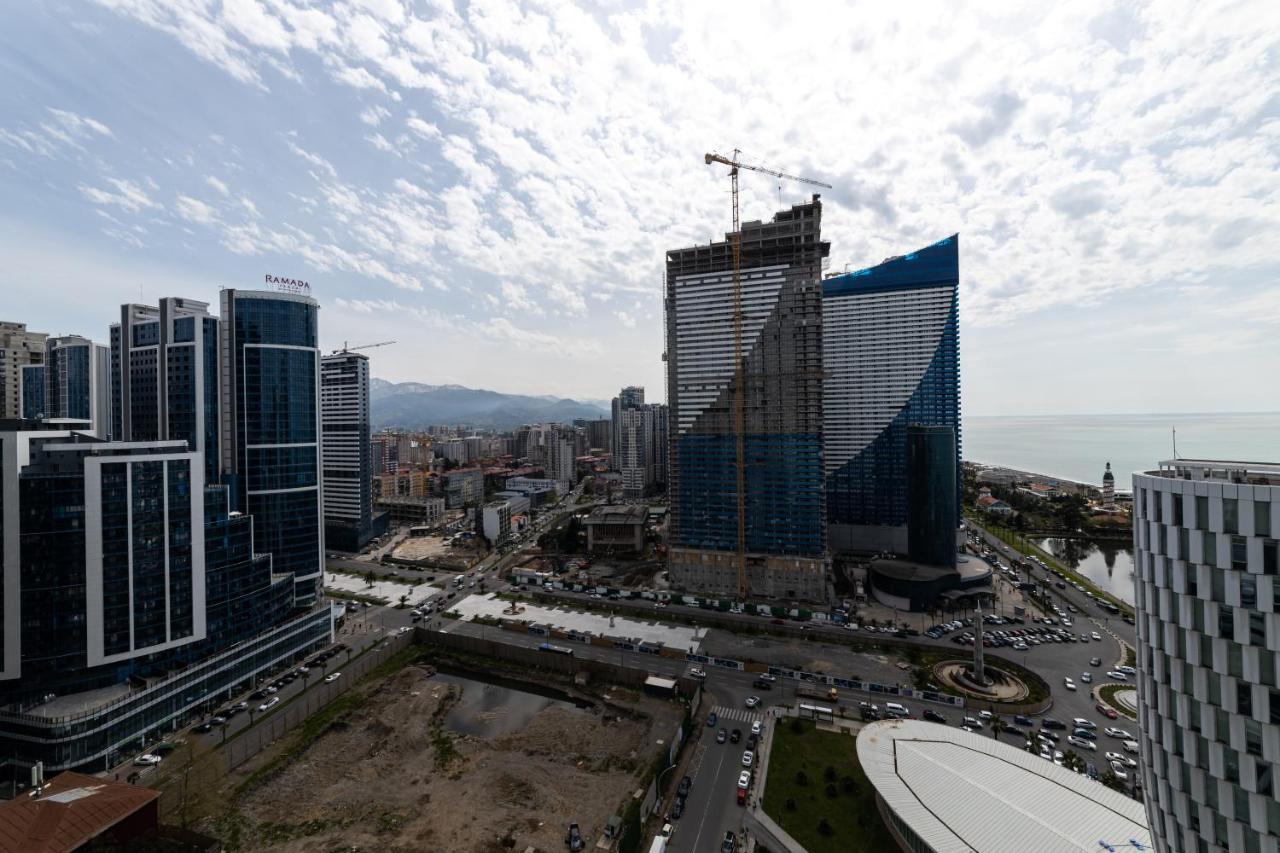 Ferienwohnung Sea Breeze In Batumi Exterior foto